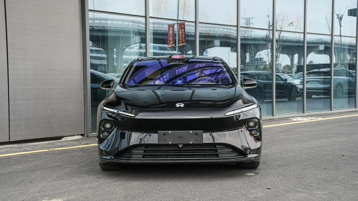 NIO ET7  из Китая