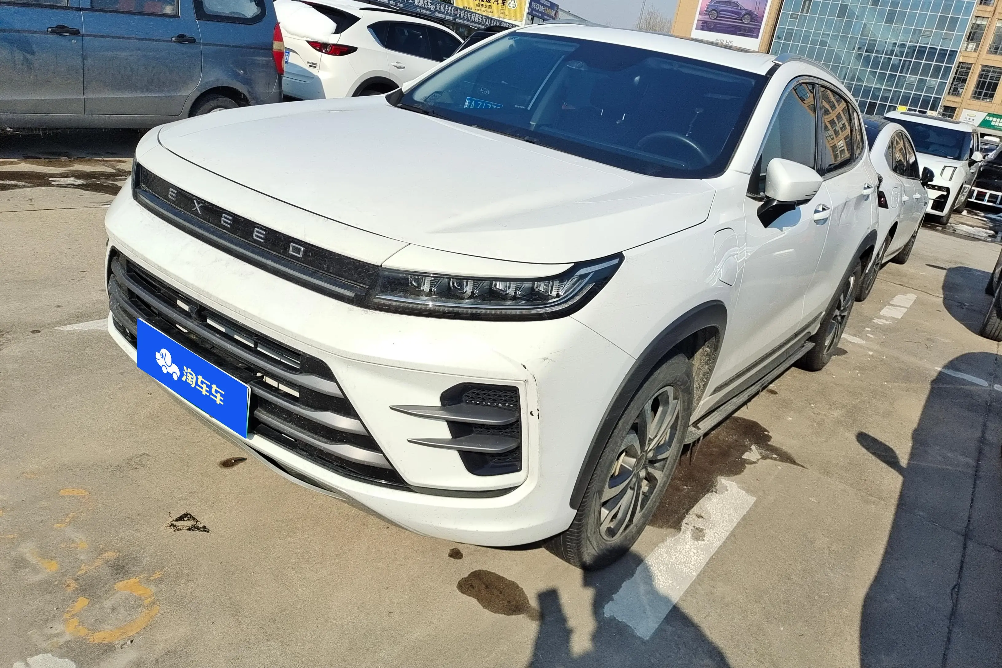 Exeed Xingtu Zhuifeng C-DM  из Китая