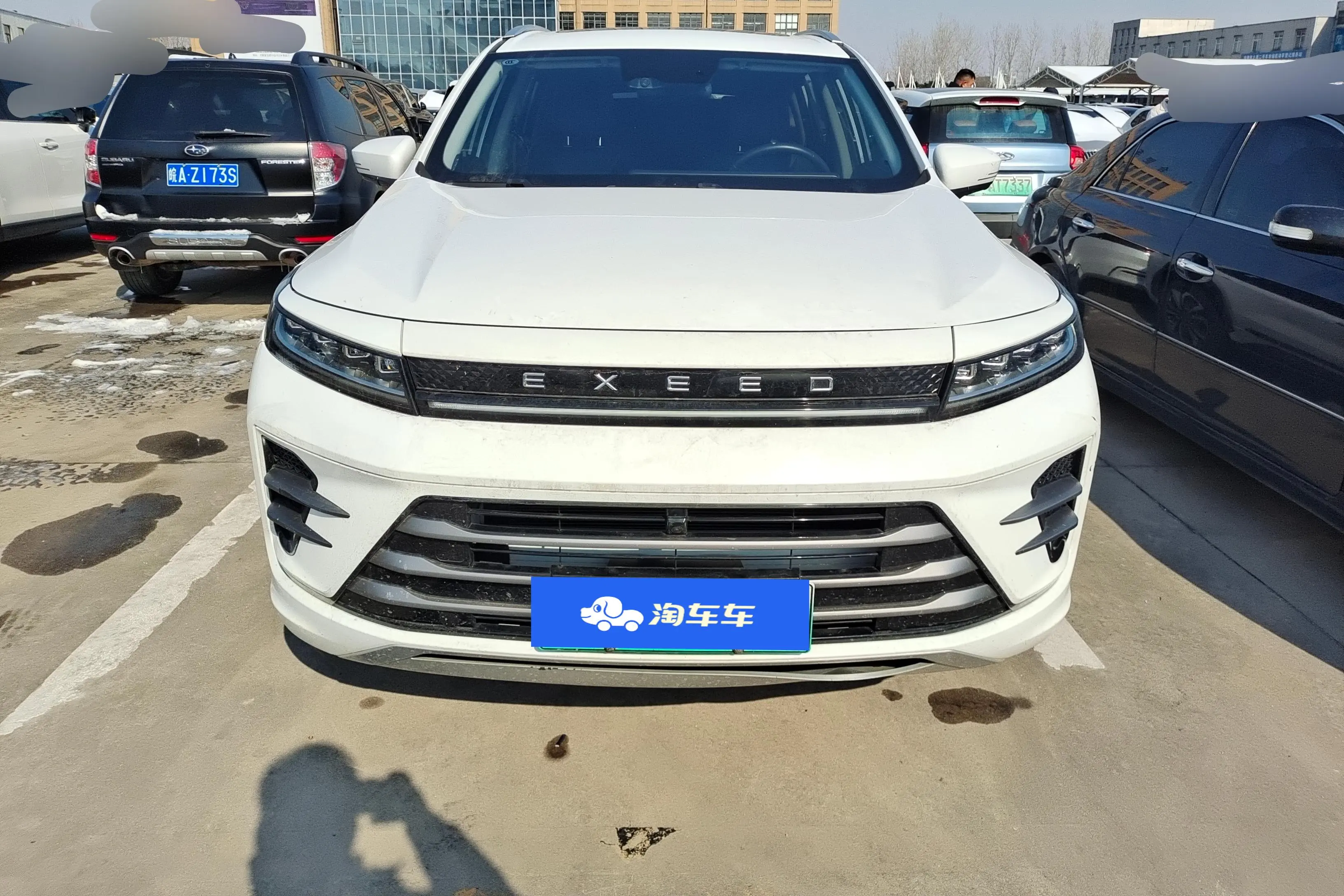 Exeed Xingtu Zhuifeng C-DM  из Китая