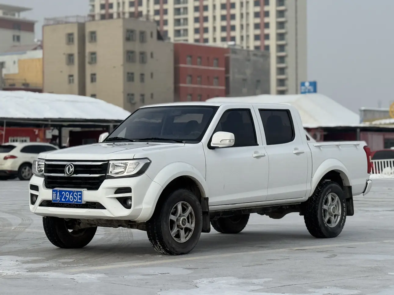 Dongfeng Ruiqi  из Китая