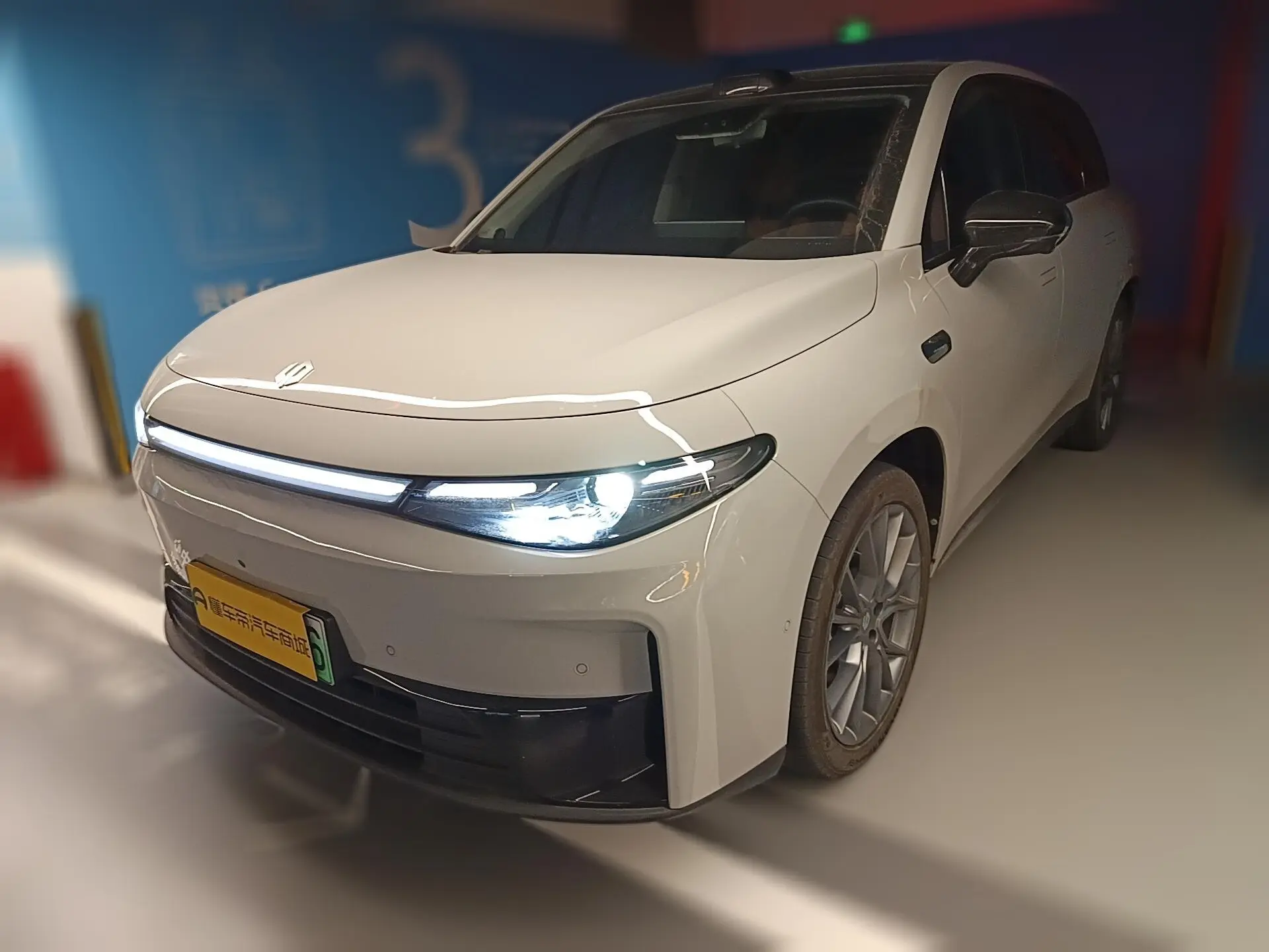 Leapmotor Zero running C10  из Китая