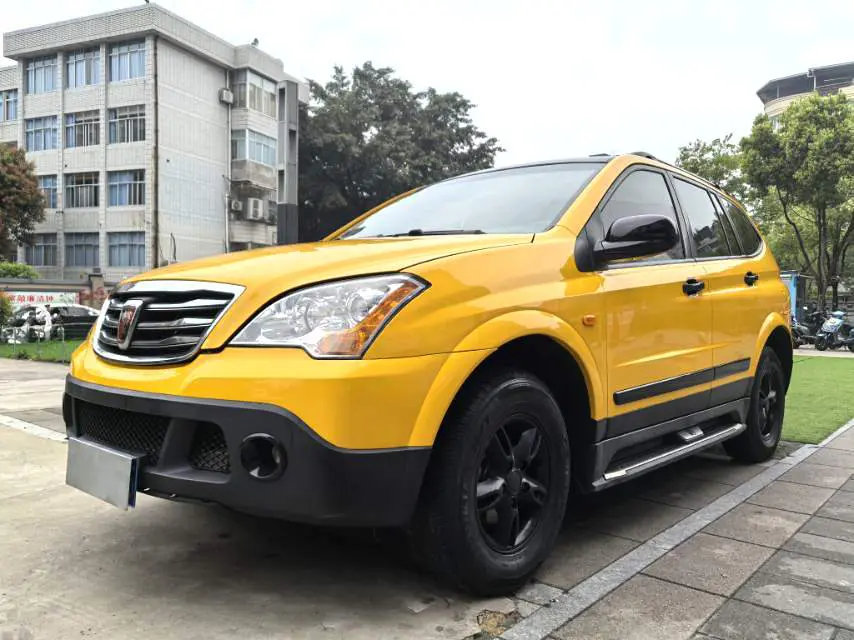 Roewe W5  из Китая