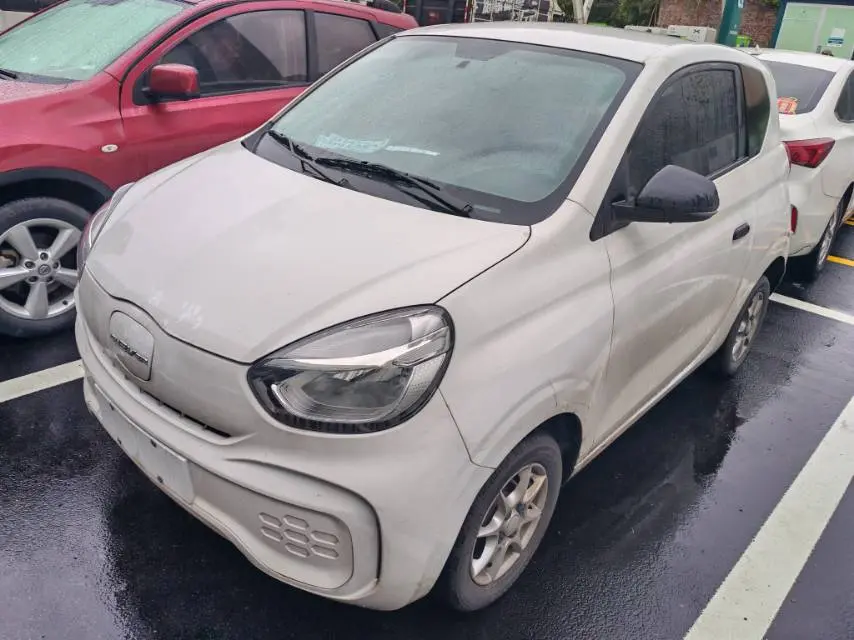 Roewe CLEVER  из Китая