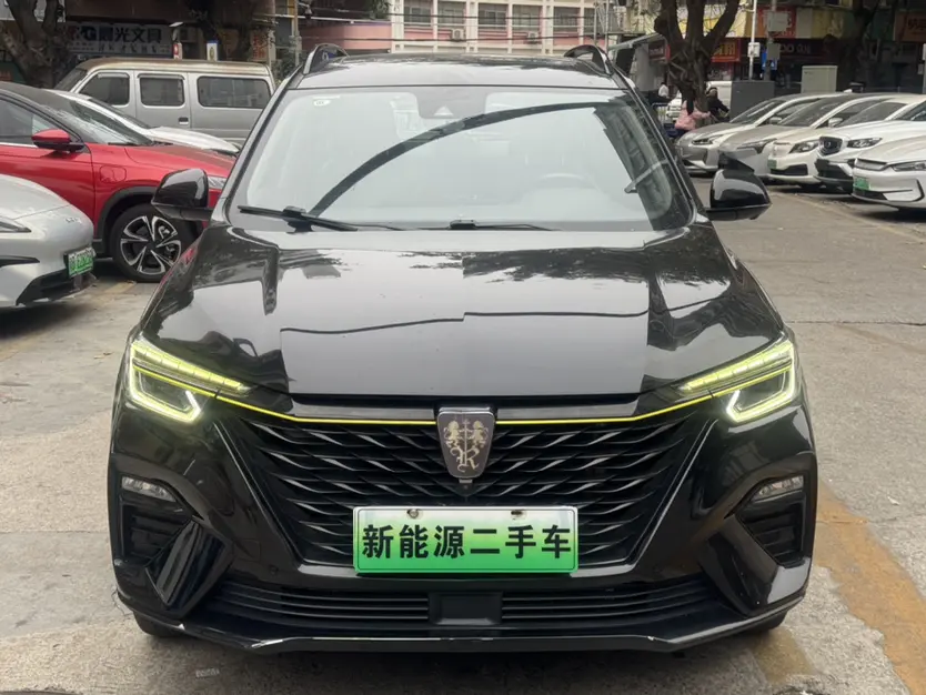 Roewe eRX5  из Китая