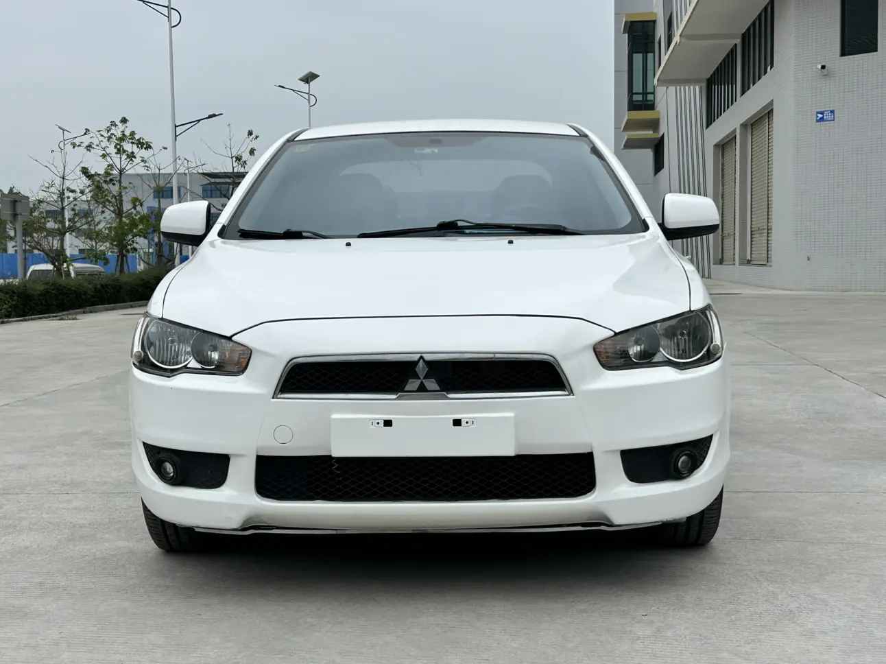 Mitsubishi Winged God  из Китая