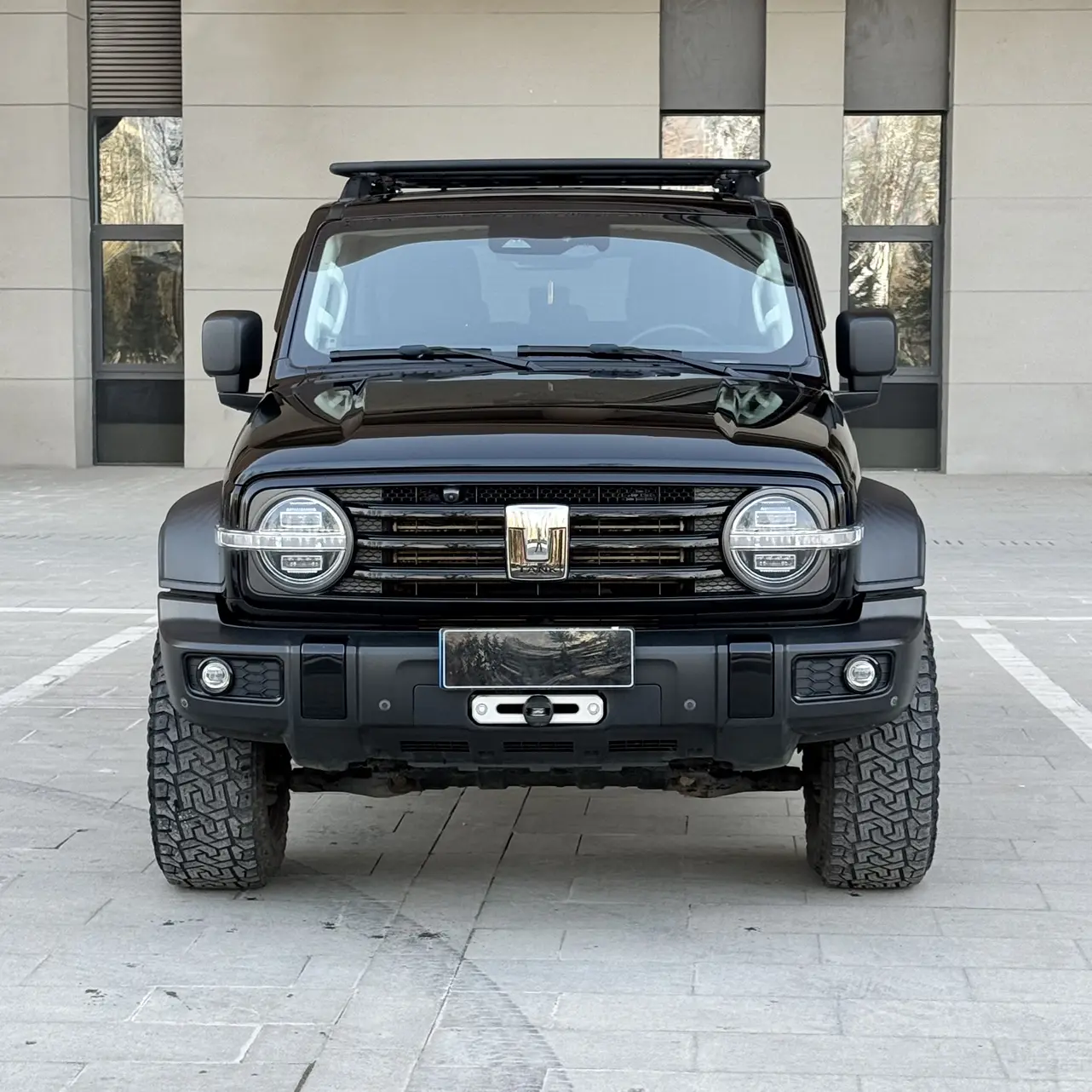 Tank 300  из Китая