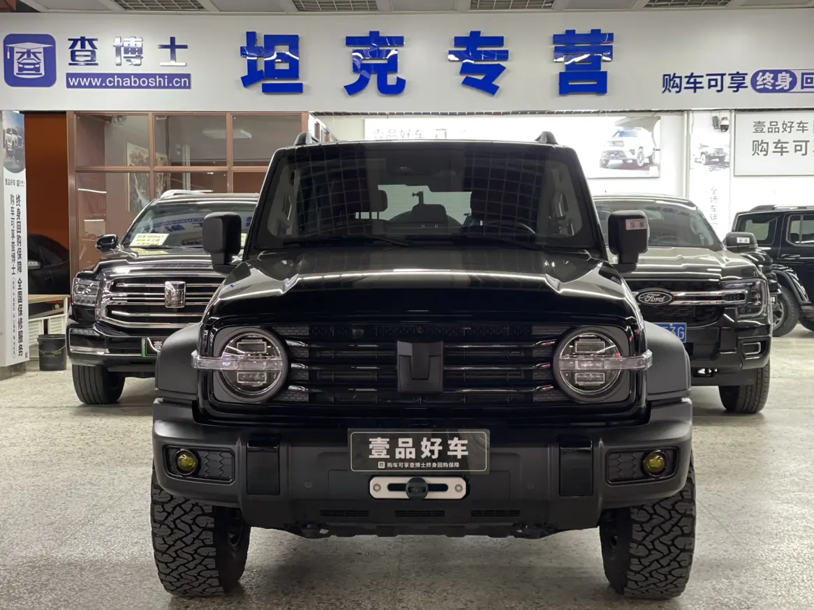 Tank 300  из Китая