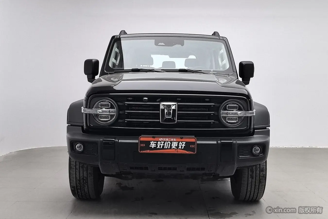 Tank 300  из Китая