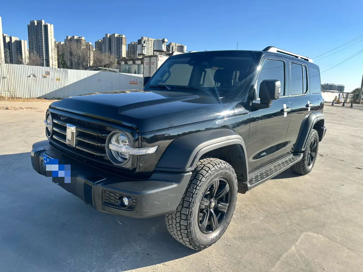 Tank 300  из Китая