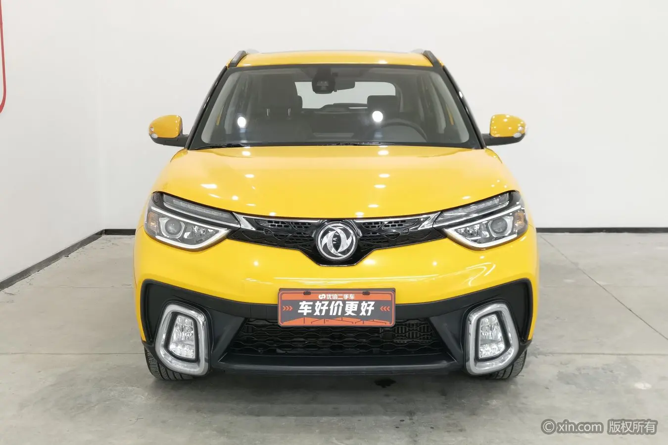 Dongfeng Fengshen AX4  из Китая