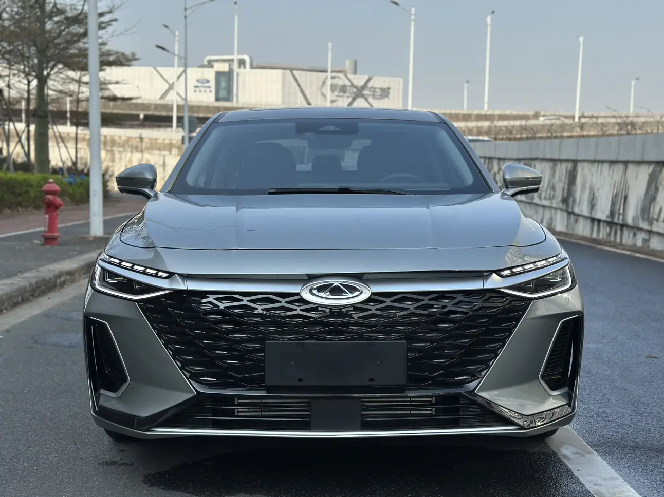 Chery Arrizo 8  из Китая