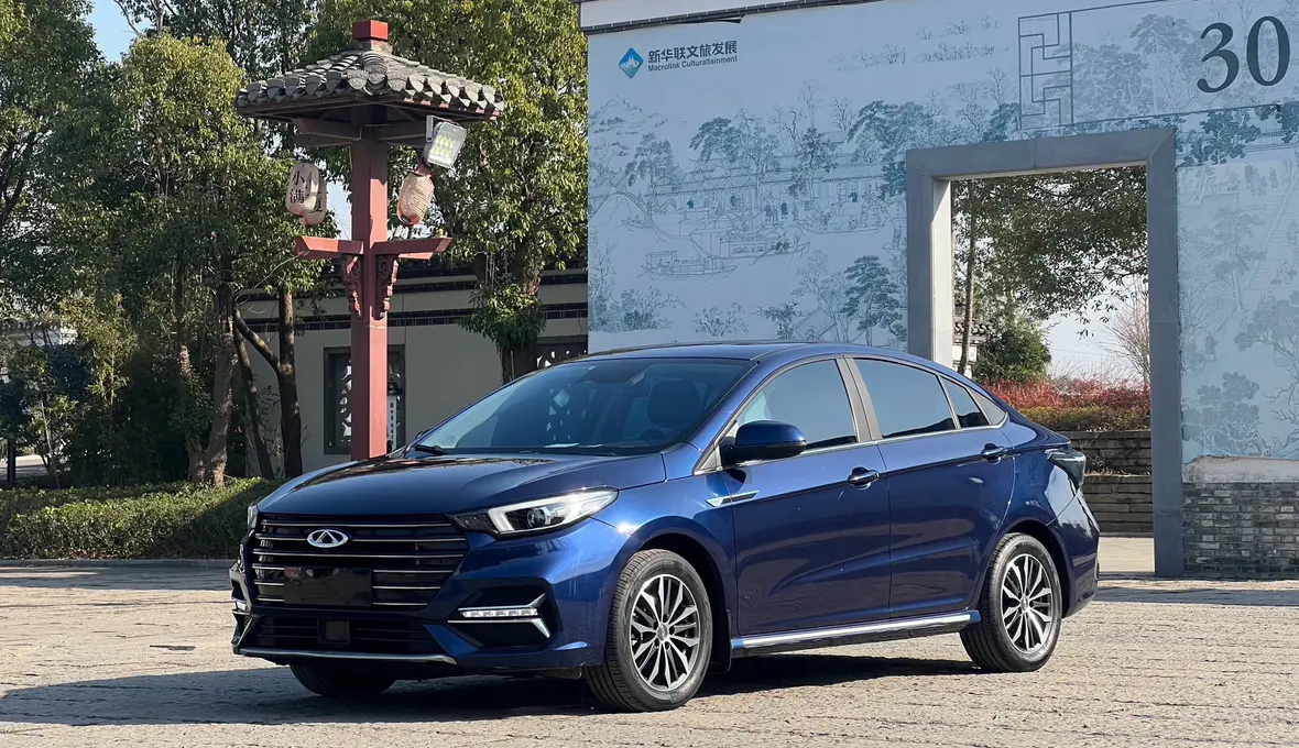 Omoda S5  из Китая