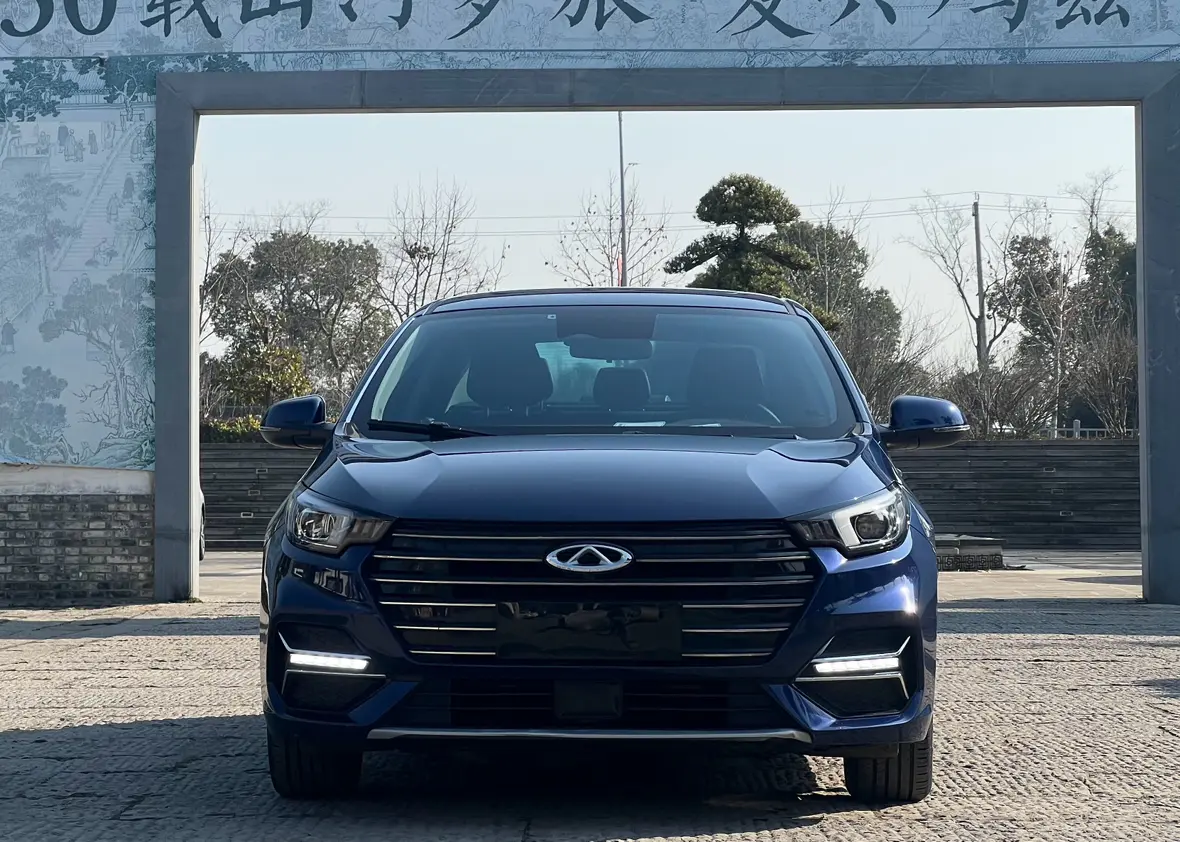 Omoda S5  из Китая