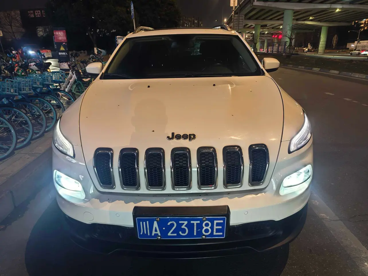 Jeep Cherokee  из Китая
