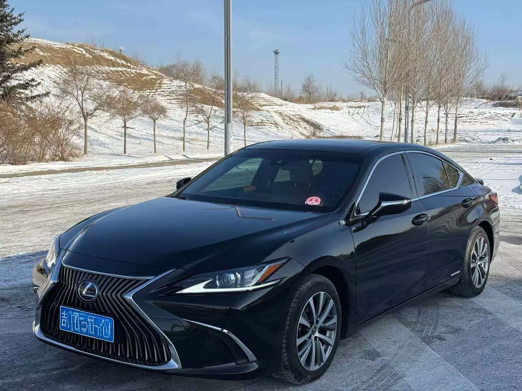 Lexus ES
