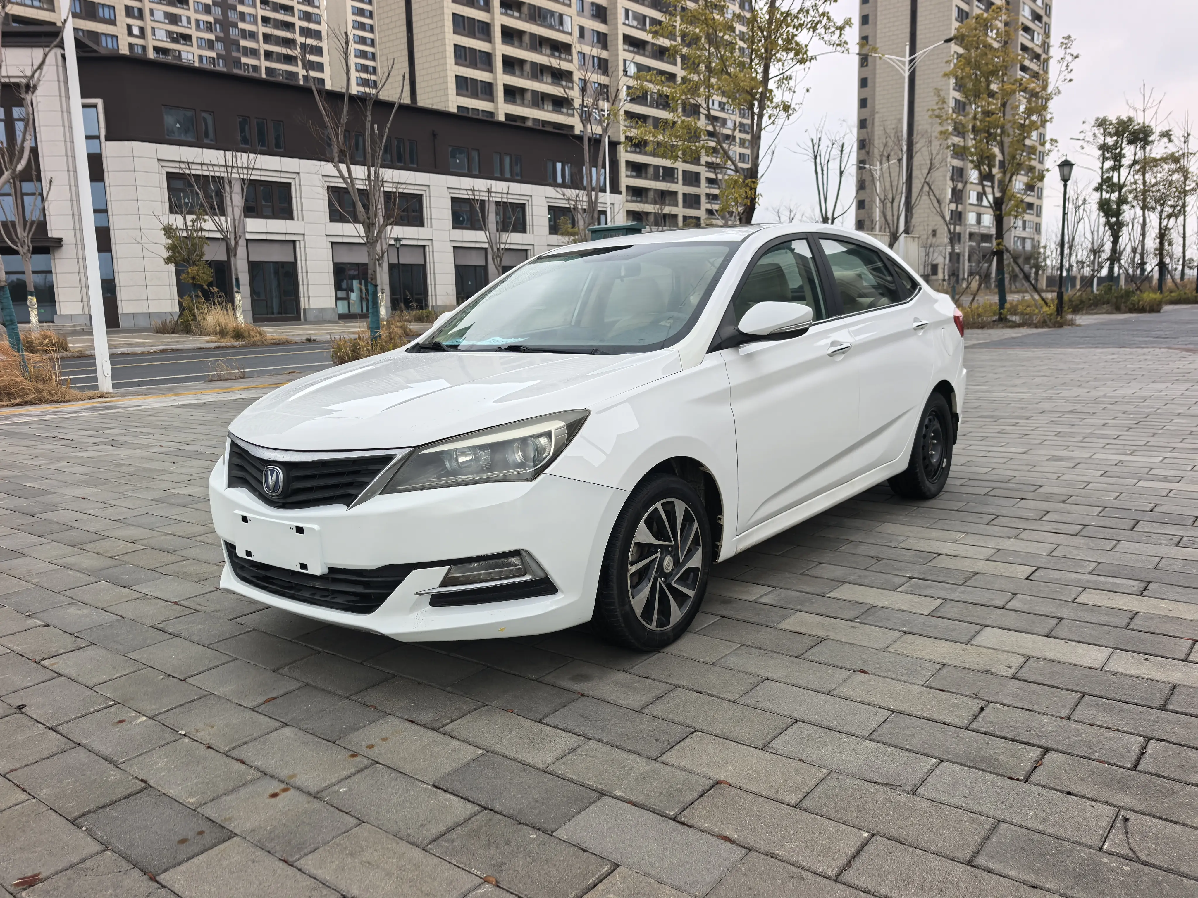 Changan Yuexiang V7  из Китая