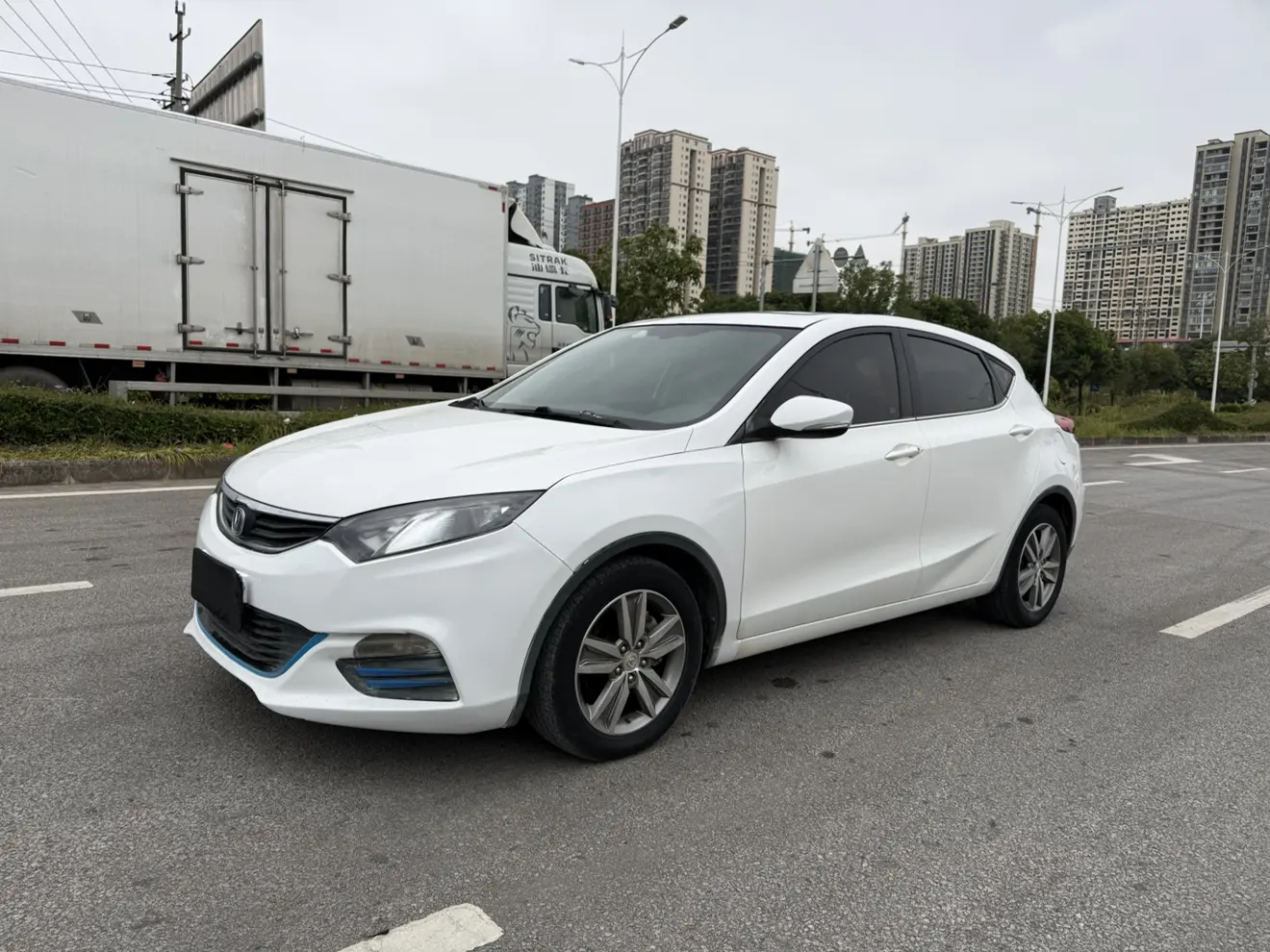 Changan Eado XT  из Китая