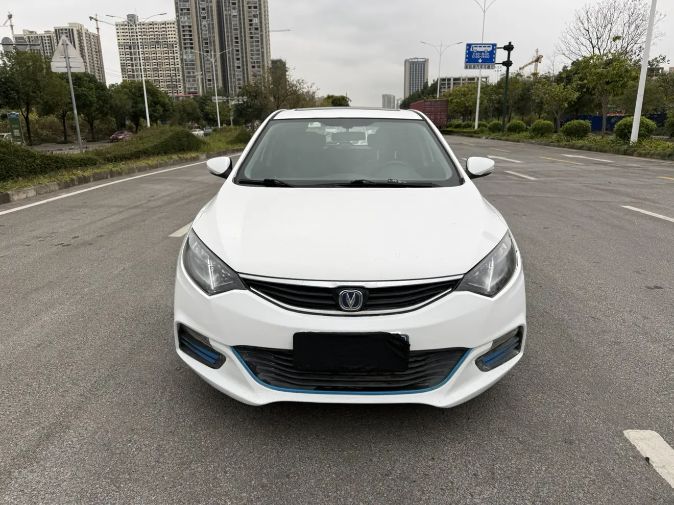 Changan Eado XT  из Китая
