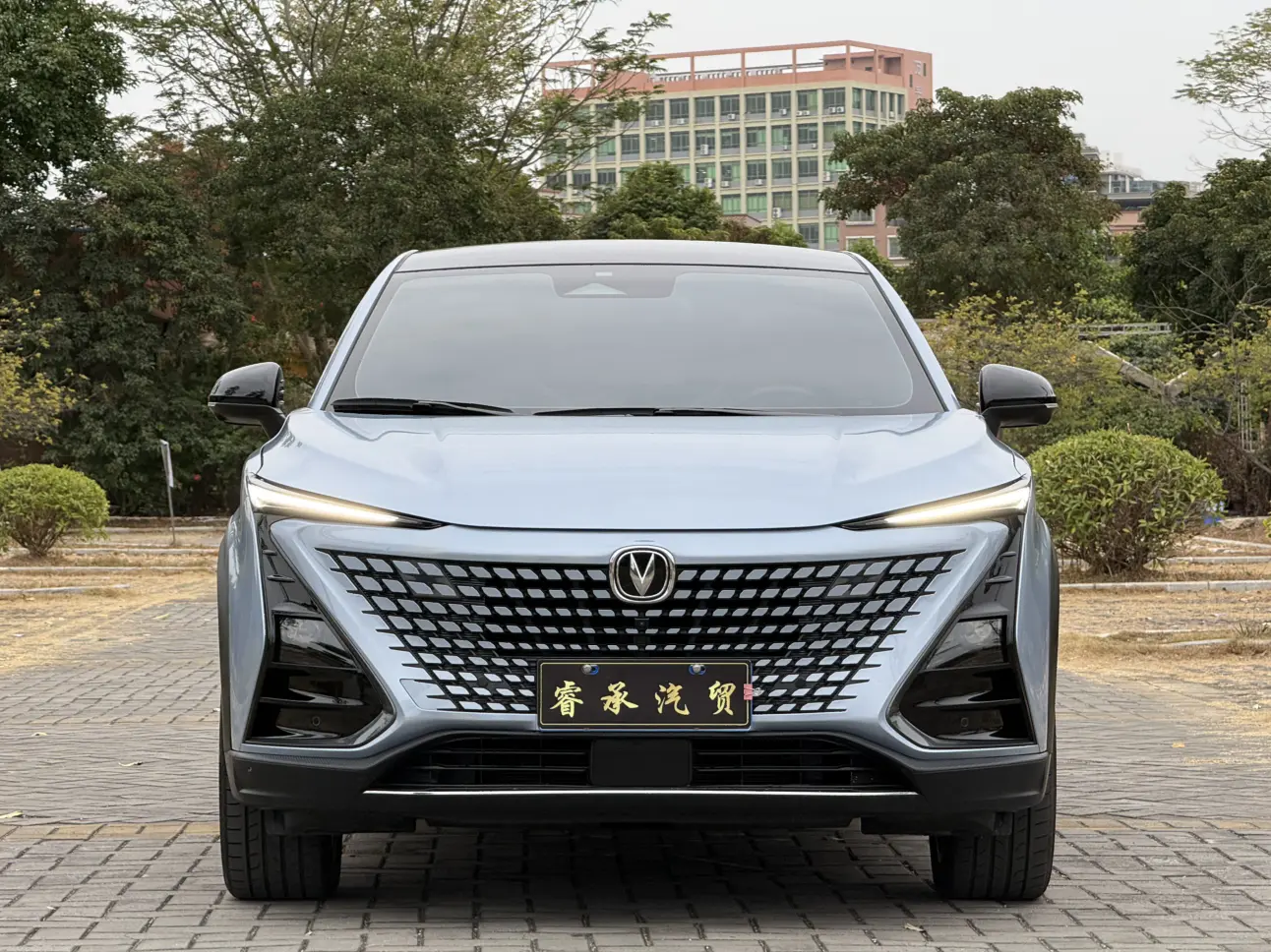 Changan UNI-T  из Китая