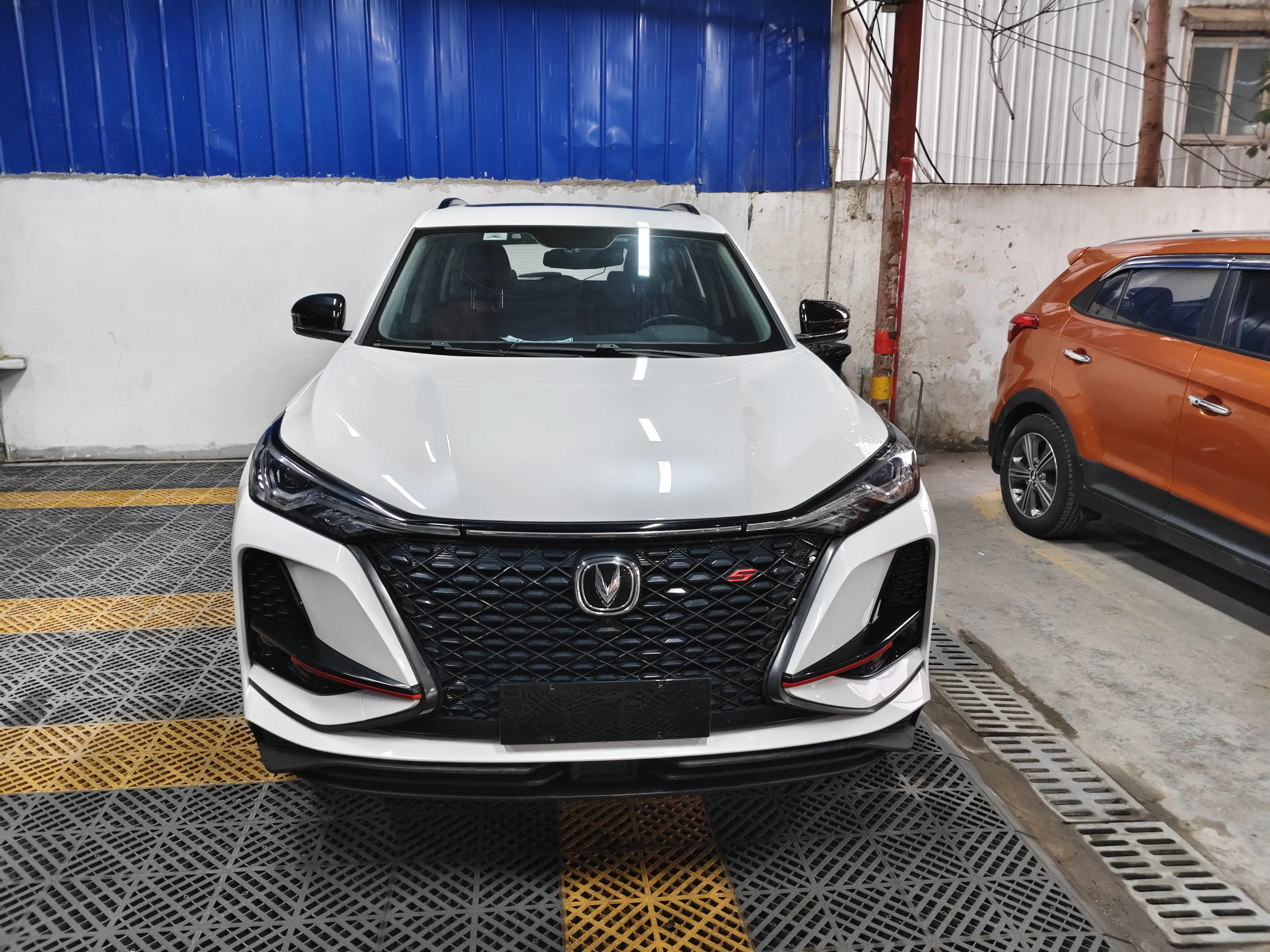 Changan CS75 PLUS  из Китая