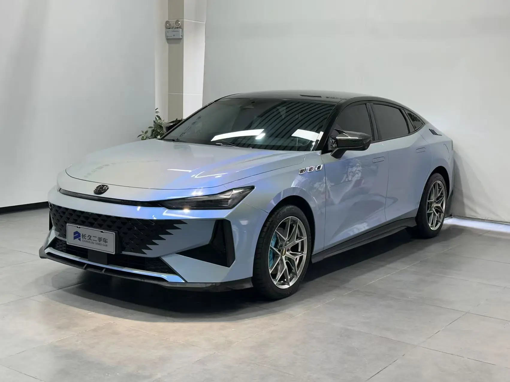 Changan UNI-V  из Китая