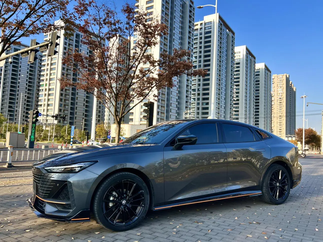 Changan UNI-V  из Китая