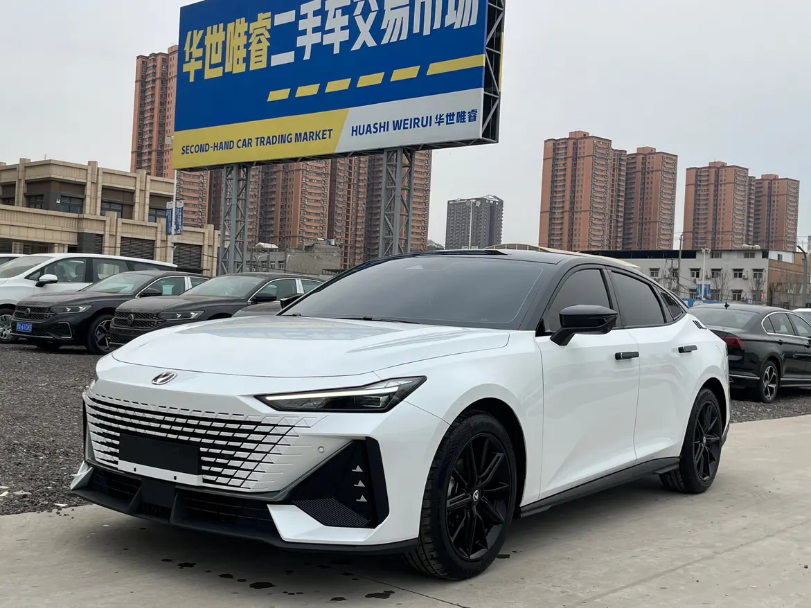 Changan UNI-V  из Китая