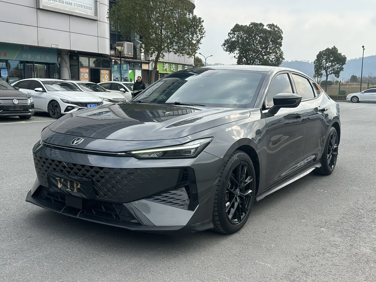 Changan UNI-V  из Китая