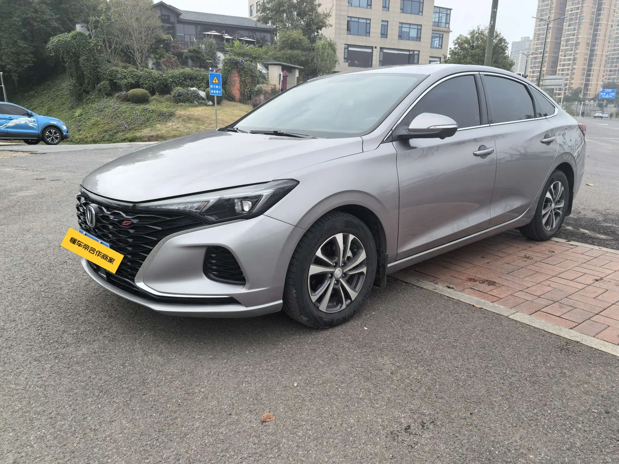 Changan Escape  из Китая