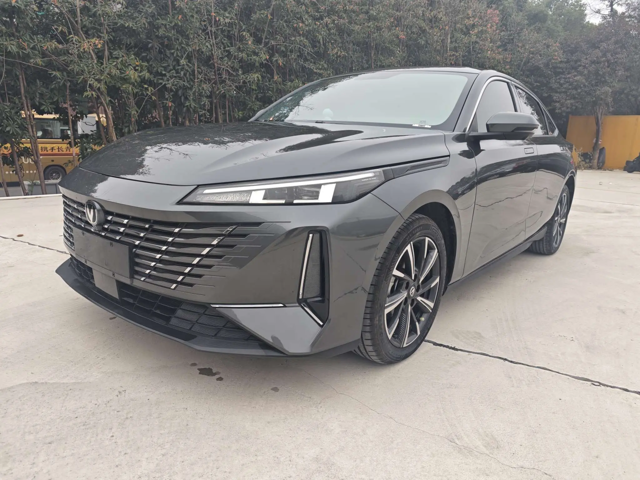 Changan Escape  из Китая