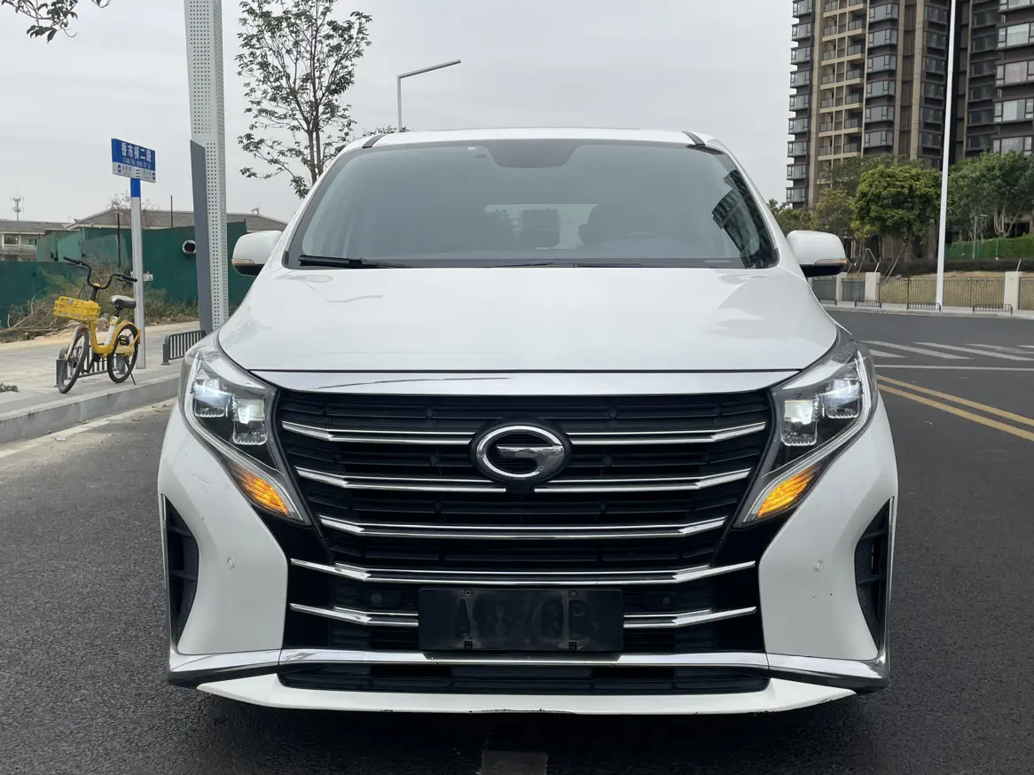 GAC Trumpchi M8  из Китая