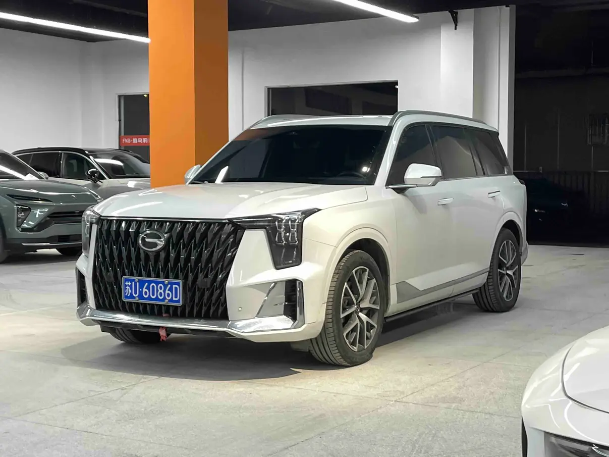 GAC Trumpchi GS8  из Китая