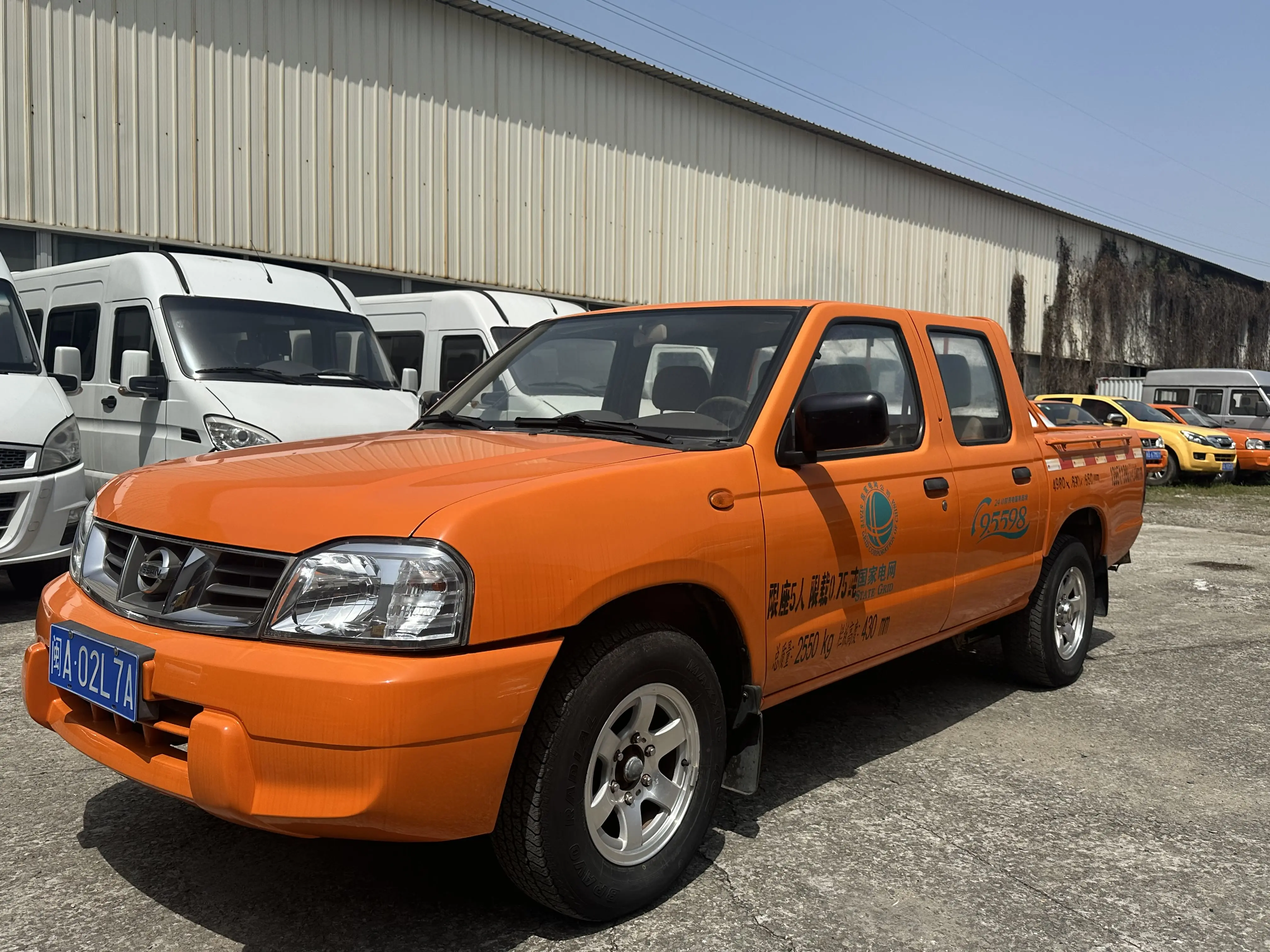 Nissan D22  из Китая