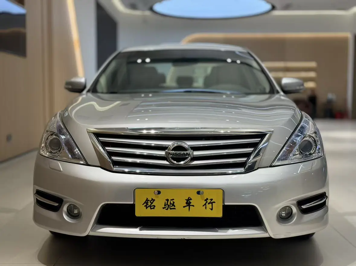 Nissan Altima (Teana)  из Китая