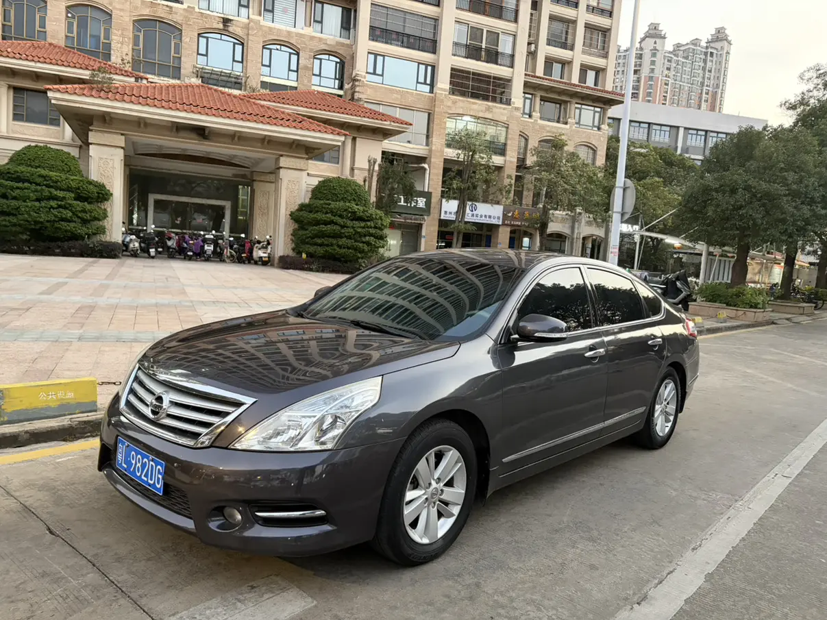 Nissan Altima (Teana)  из Китая