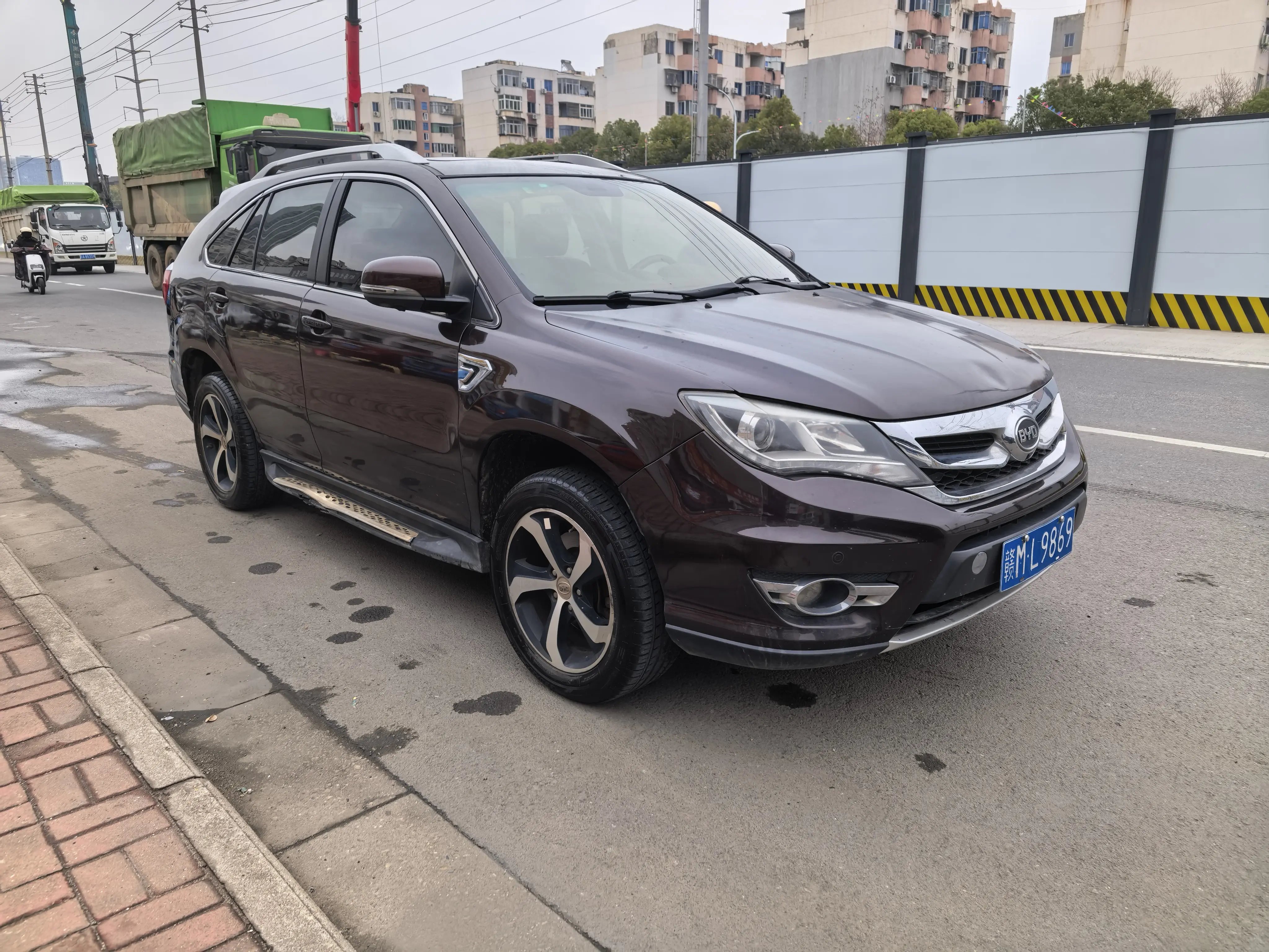 BYD S7  из Китая