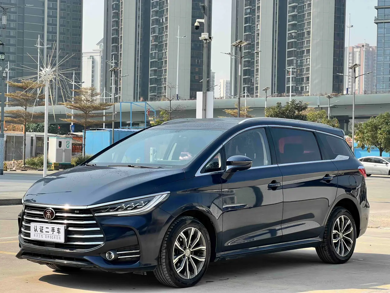 BYD Song MAX  из Китая