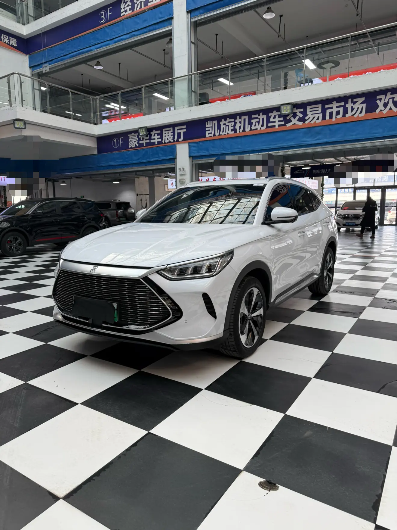 BYD Song PLUS DM  из Китая