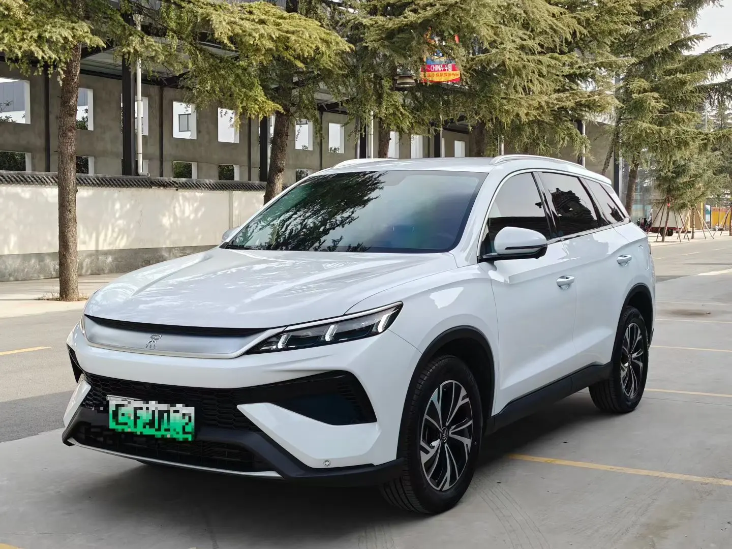 BYD Song Pro DM  из Китая