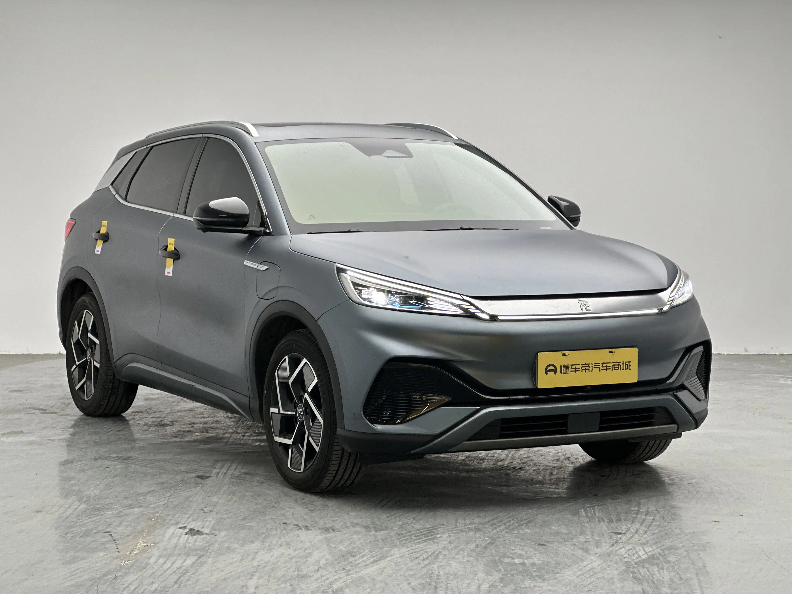 BYD Yuan PLUS  из Китая