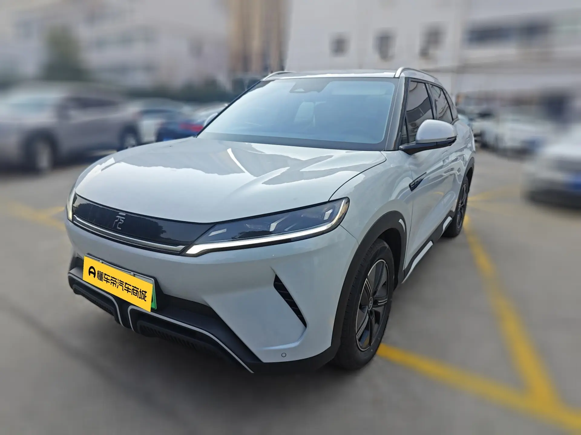 BYD Yuan UP  из Китая