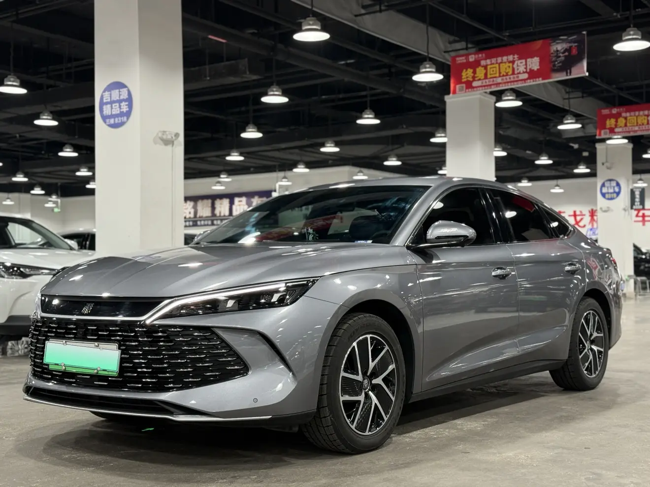 BYD Qin L DM  из Китая