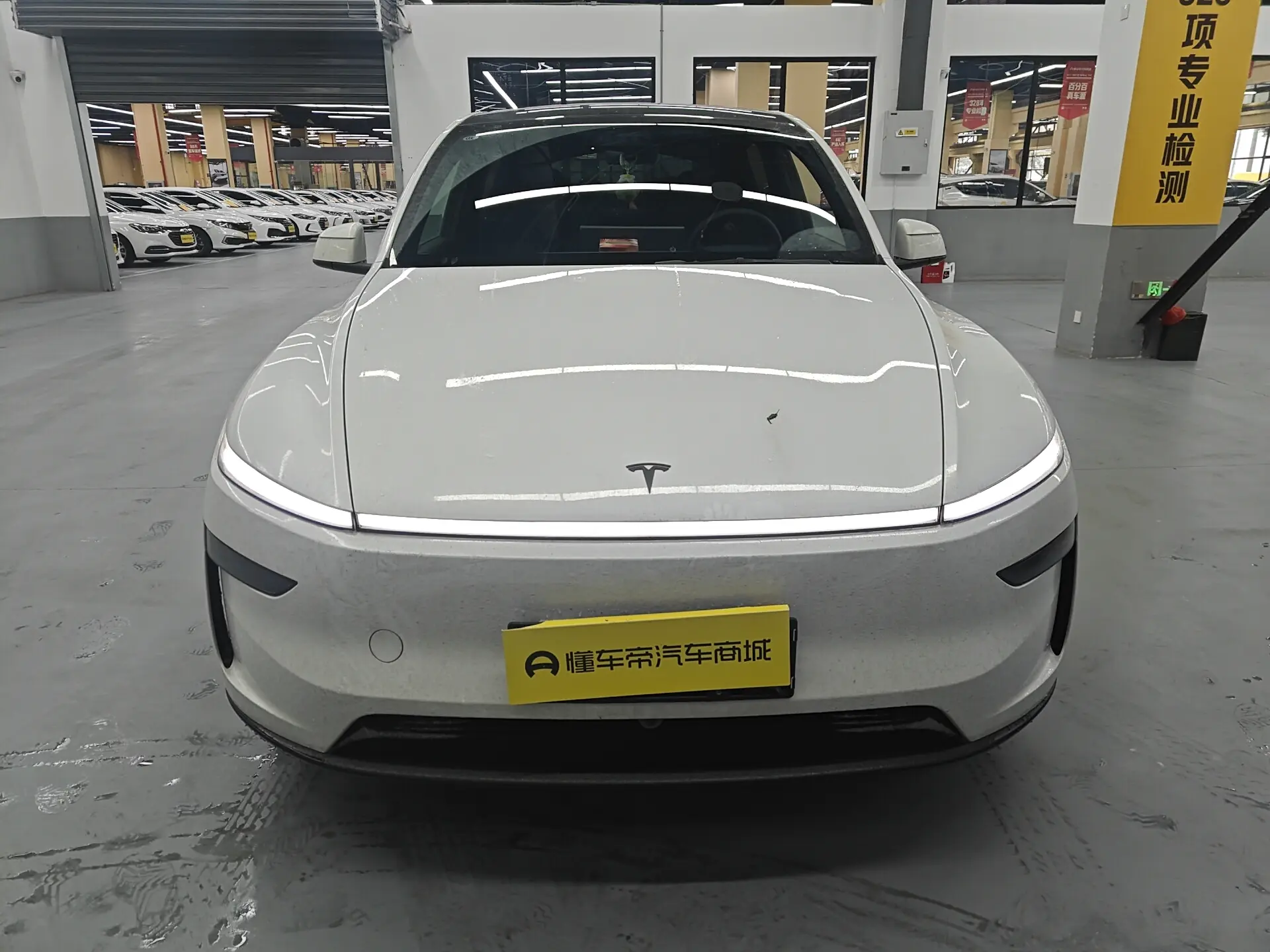 Tesla Model YL  из Китая