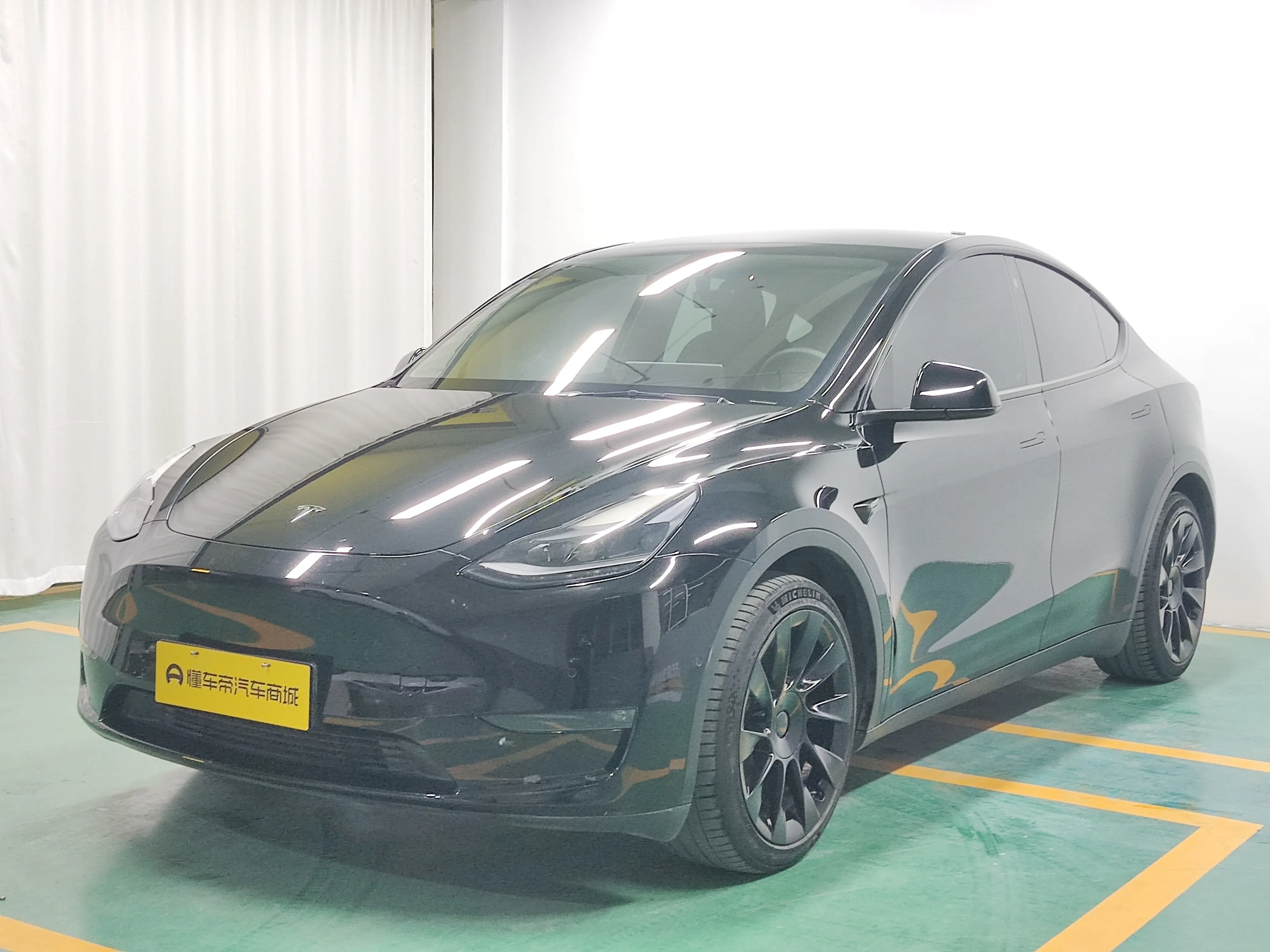 Tesla Model Y  из Китая