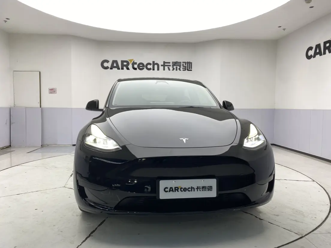 Tesla Model Y  из Китая