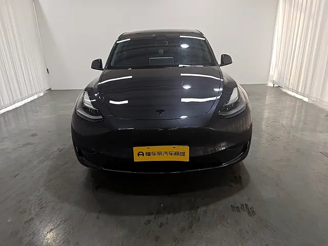 Tesla Model Y  из Китая
