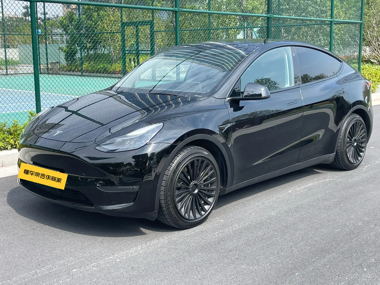 Tesla Model Y  из Китая
