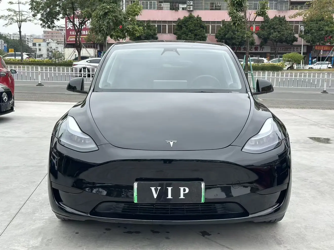 Tesla Model Y  из Китая