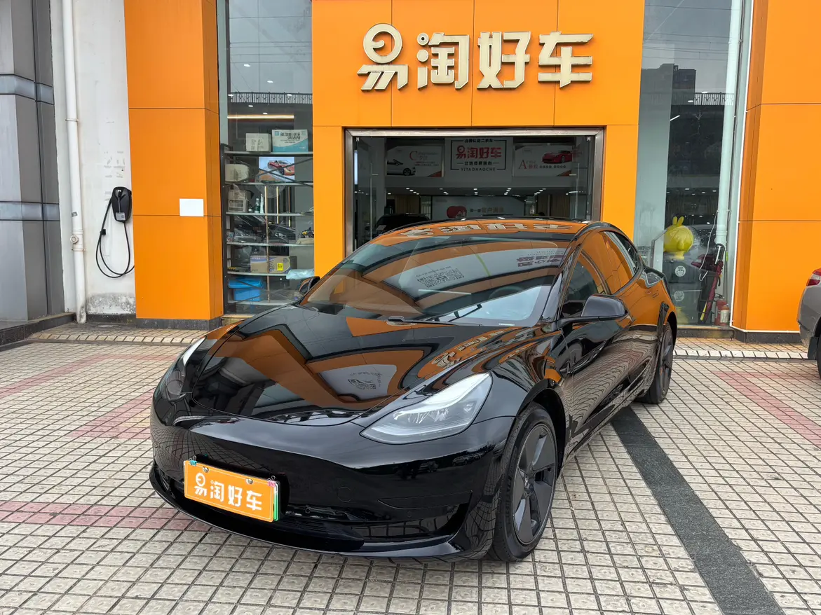 Tesla Model 3  из Китая