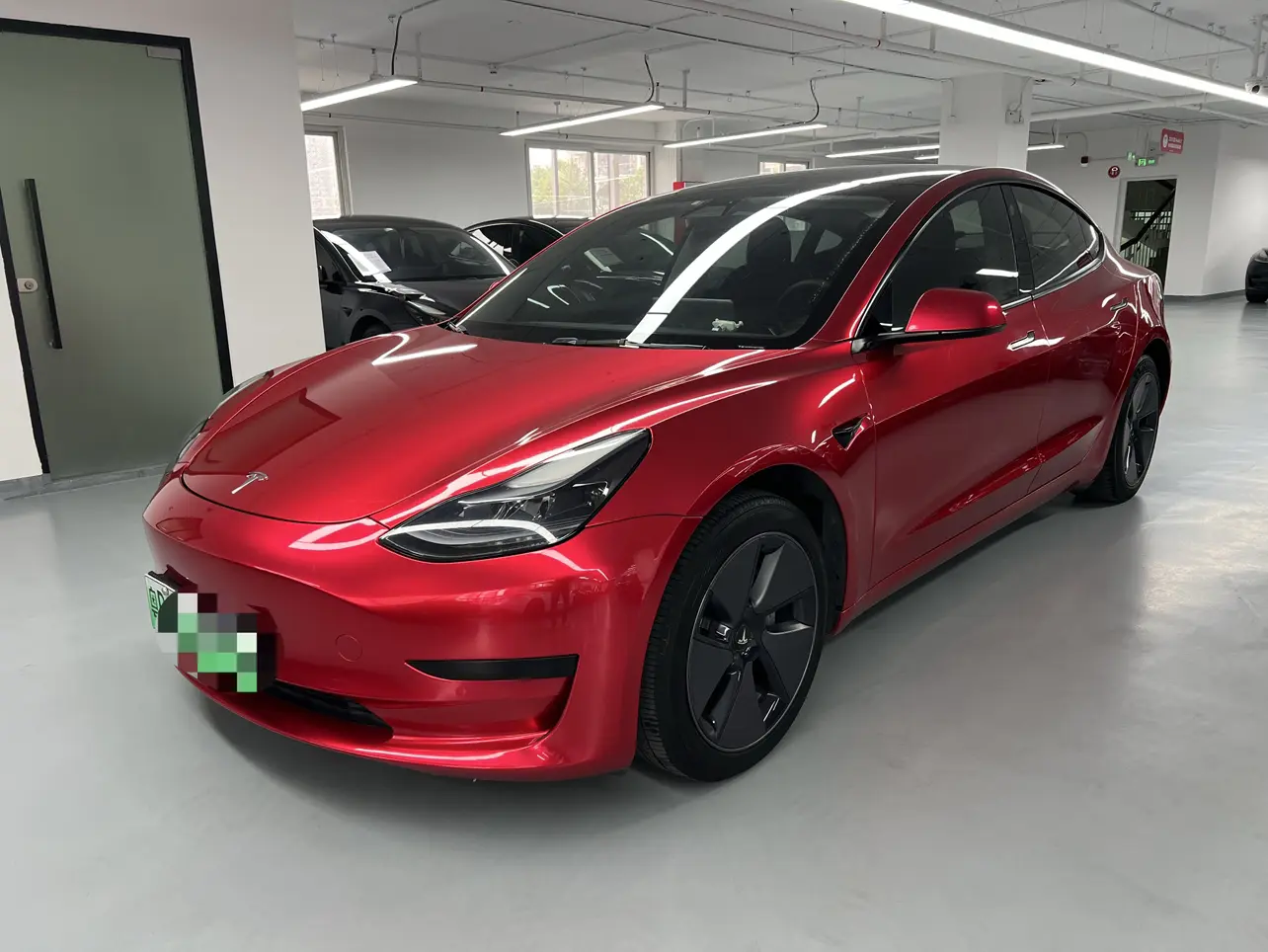 Tesla Model 3  из Китая